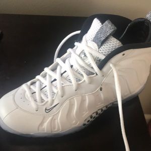 Excellent condition Foamposite